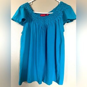 Elle Teal Smocked Short Sleeve Blouse. Excellent condition. Women’s size Large